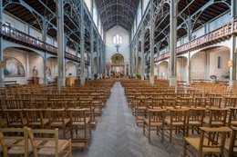 Art-Nouveau;-Church;-Church-interior;-Exposed-metal-frame;-Gallery;-Jules-Astruc;-Kaleidos;-Kaleidos-images;-La-parole-à-limage;-Mural-painting;-Nave;-Notre-Dame-du-Travail-church;-Parisian-heritage;-Places-of-worship;-Rush-seat-chair;-Stories-Pictures;-Tarek-Charara